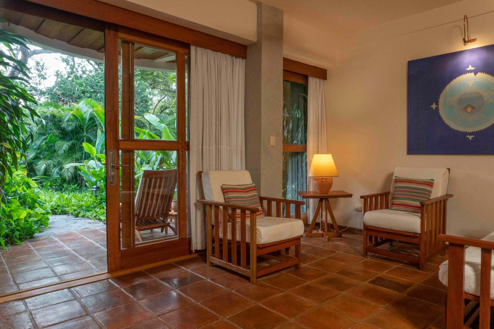Capitan Suizo Beachfront Boutique