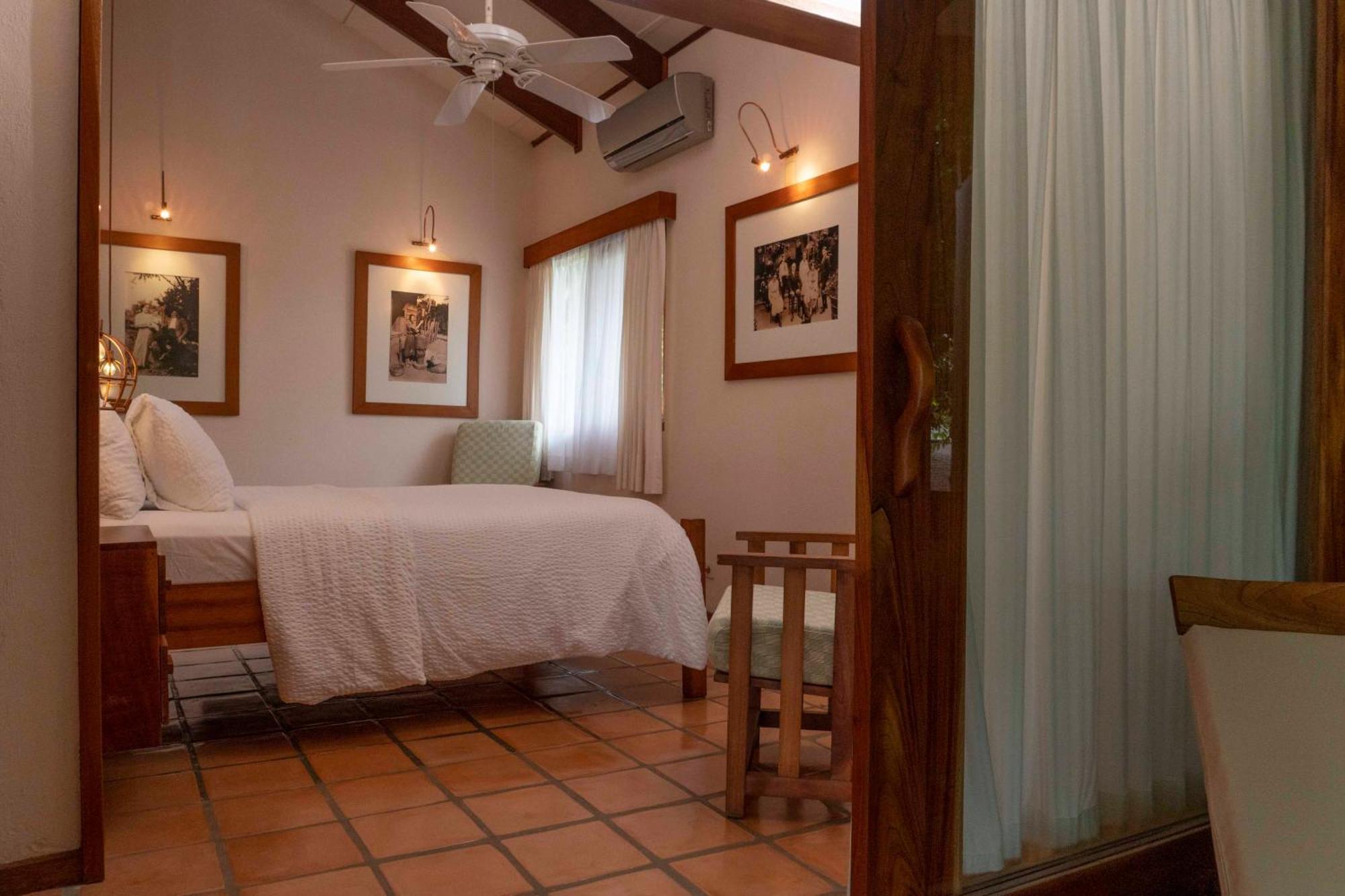 Capitan Suizo Beachfront Boutique 4*