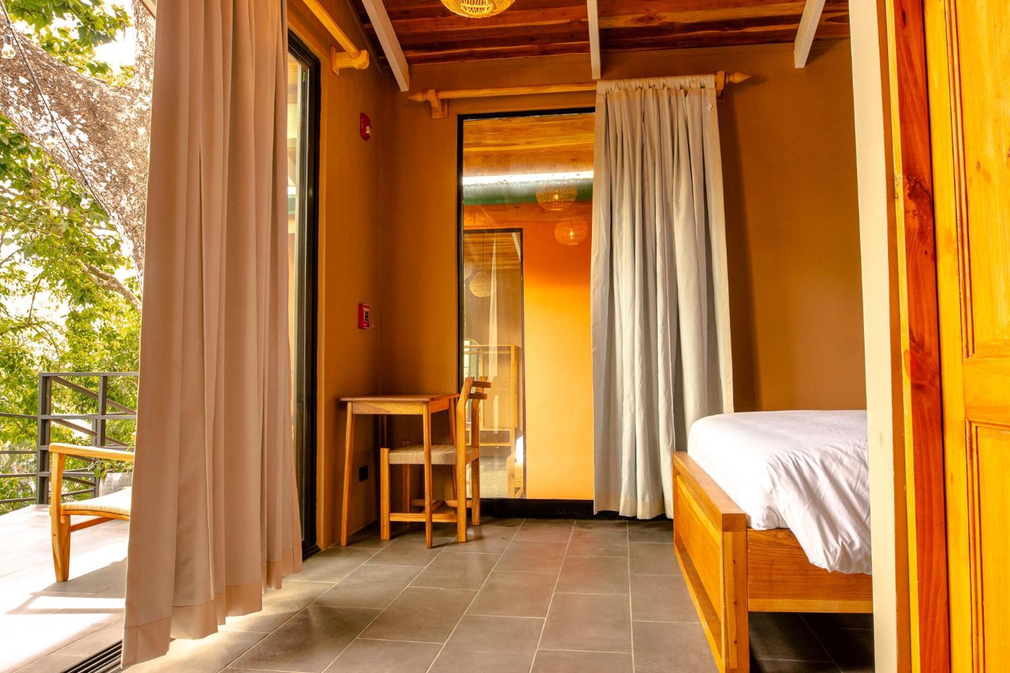 Hotel Socialtel Santa Teresa 4*