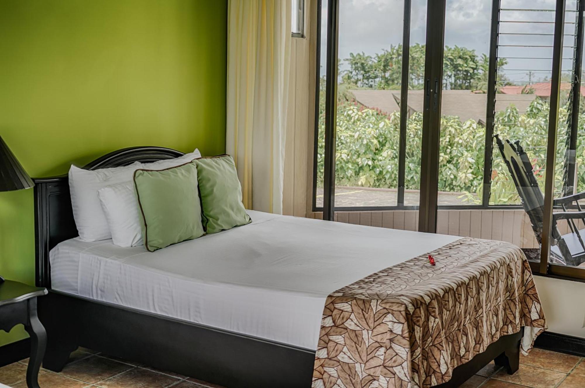 Montana De Fuego All Inclusive Hotel