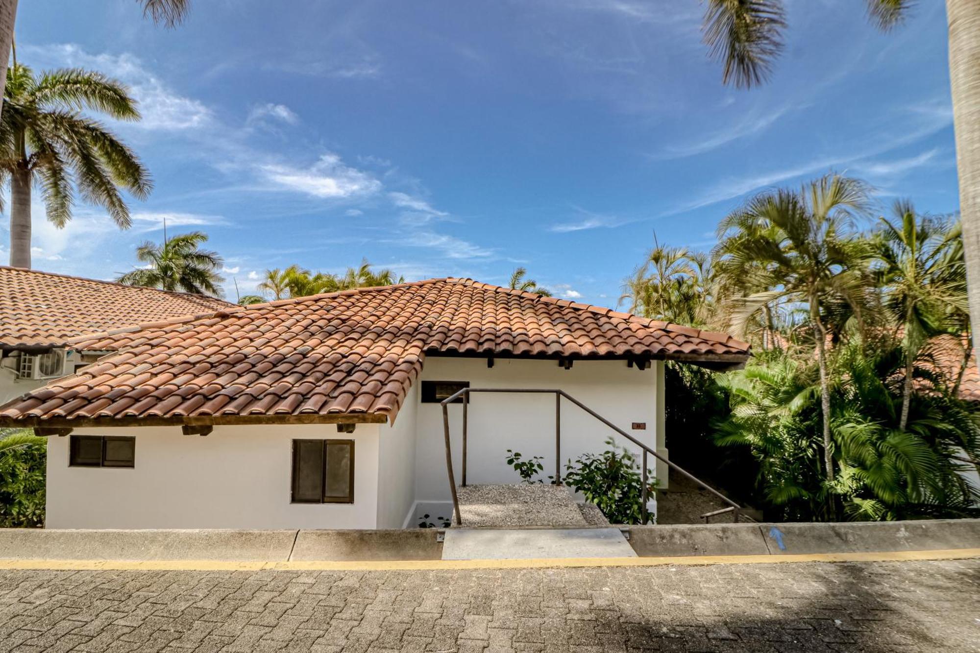 Villa Sol Playa Hermosa (Guanacaste)