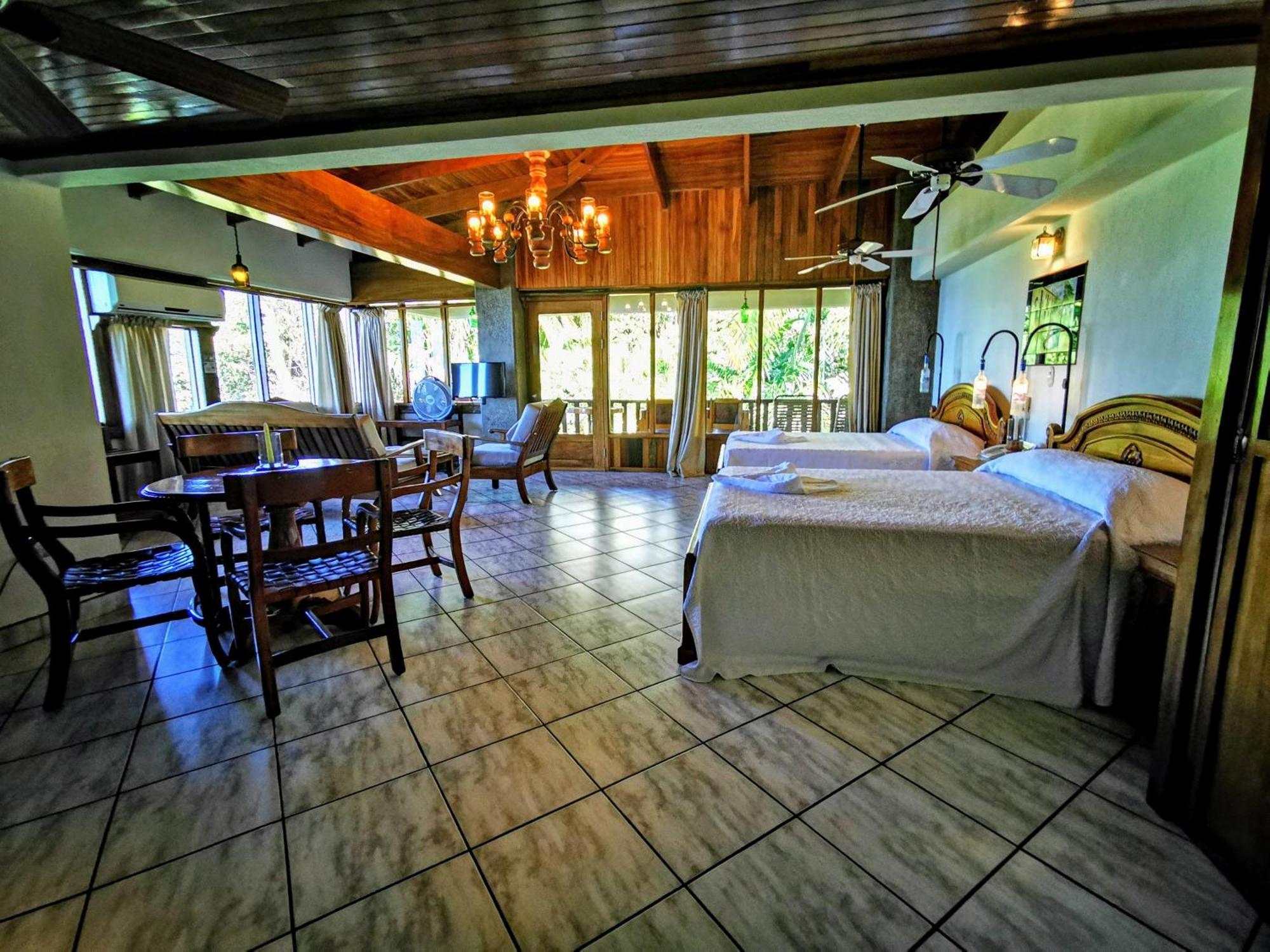 Costa Manuel Antonio