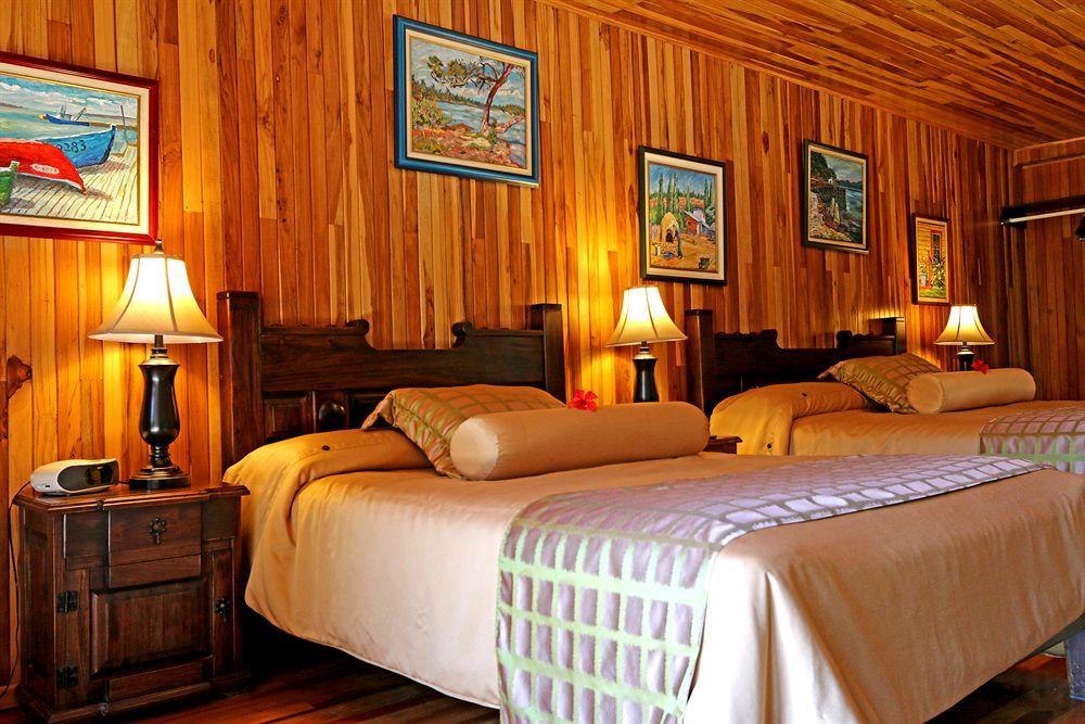 Fondavela Hotel 3*