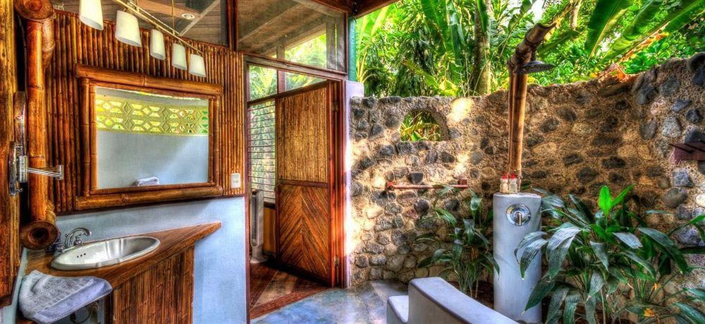 Iguana Resort 2*