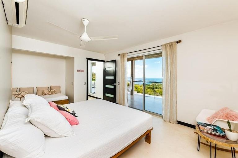 Villa Serene Hilltop Haven Infinity Views Tranquil Vibe Potrero (Guanacaste)