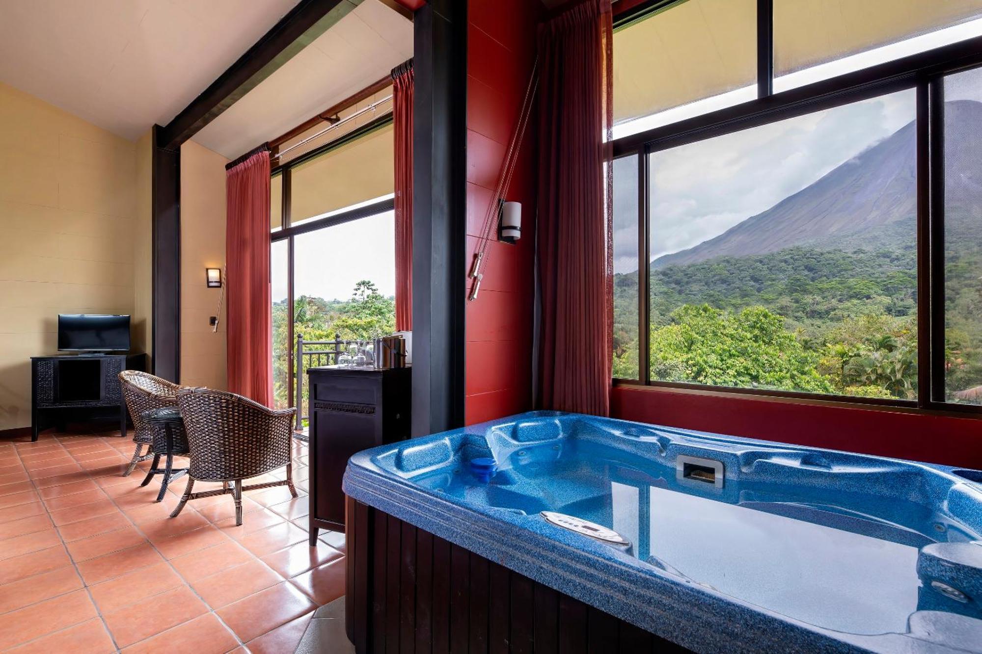 Hotel Arenal Kioro & Spa 5*