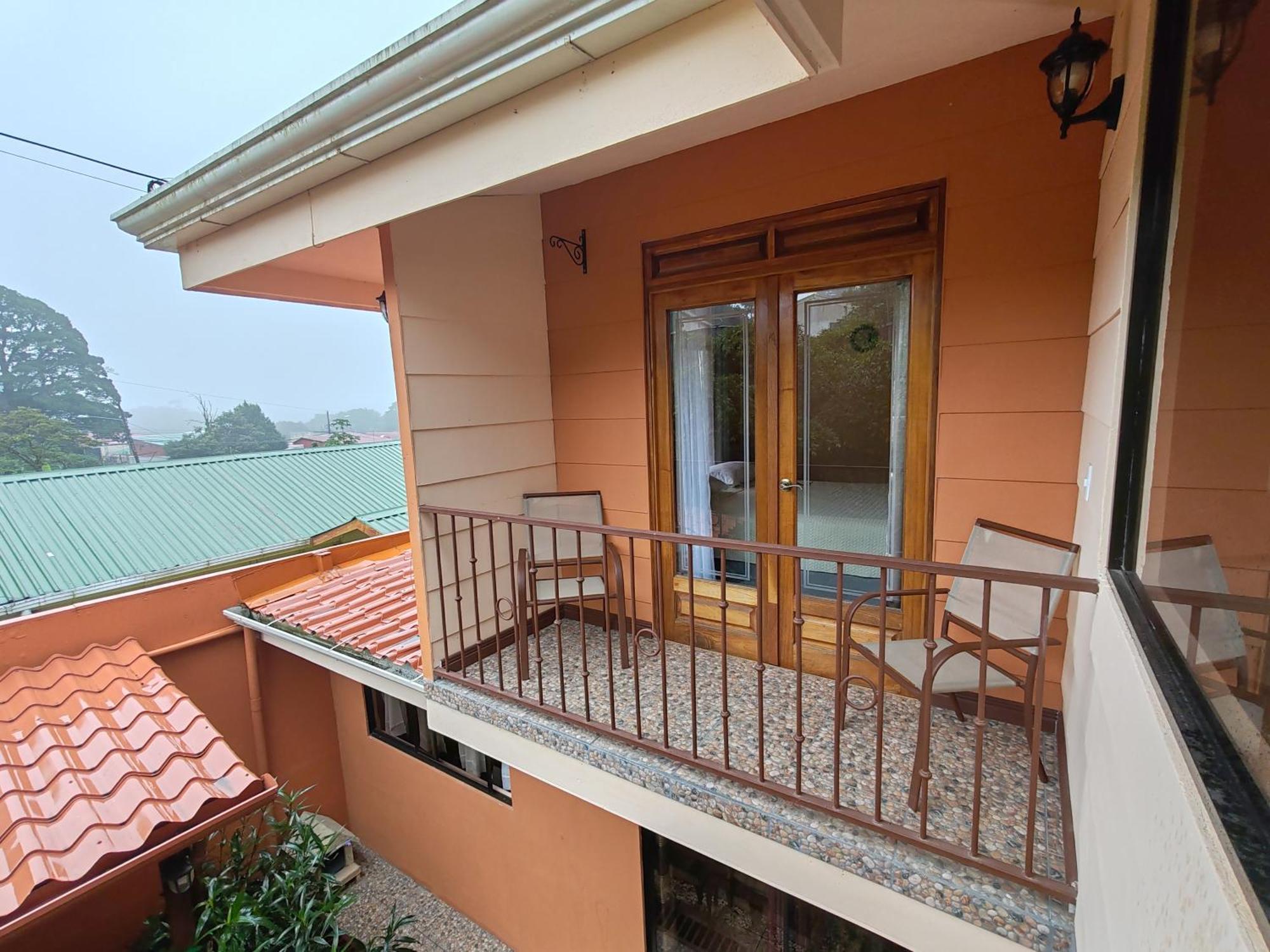 Mi Casa Su Casa * Monteverde