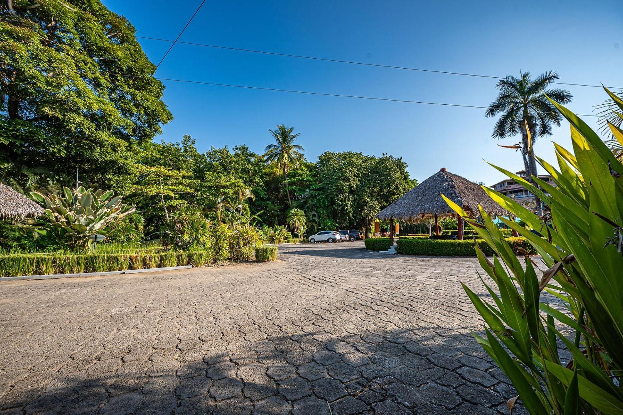 Hotel Break & Cr Surf Camp Jaco
