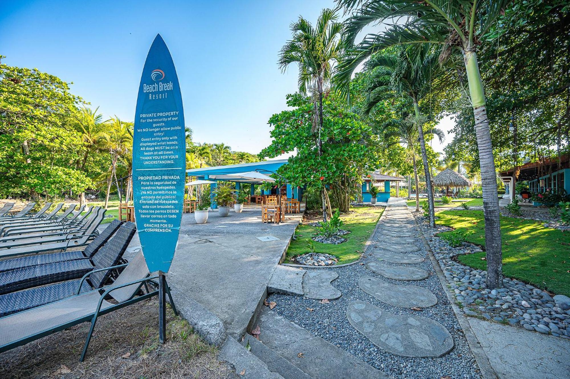 Hotel Break & Cr Surf Camp Jaco