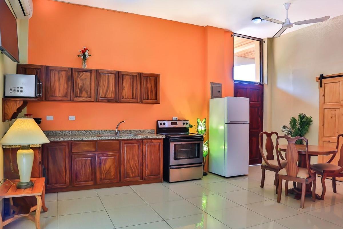 Pacifico Loft Hotel 2*