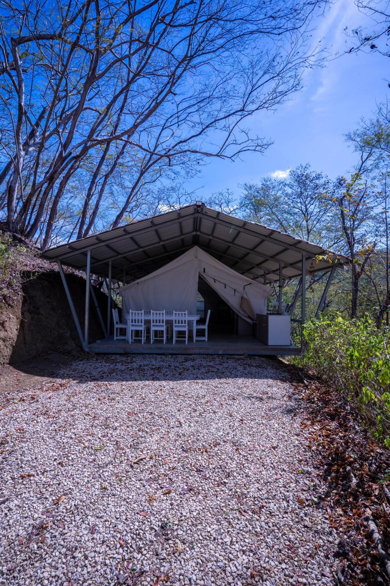 Luxury tent Guanaglamp Huacas