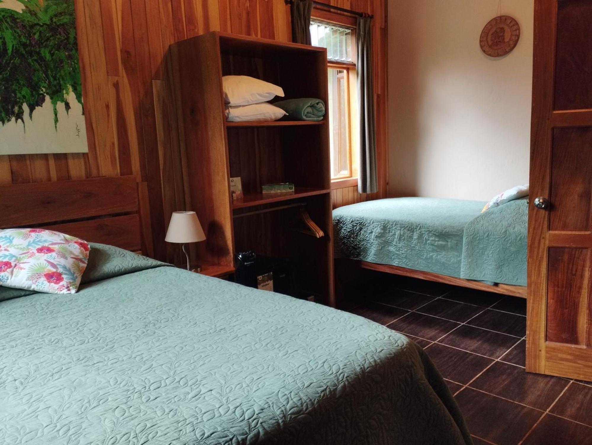 Lodge Cala *
