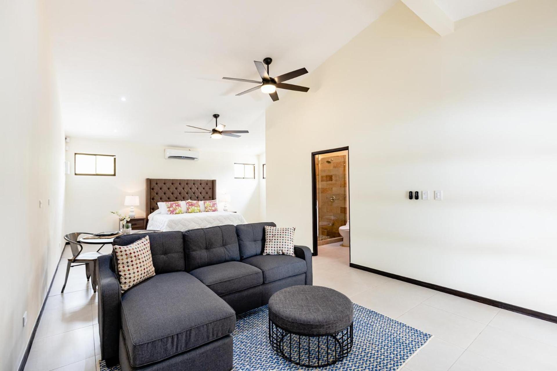 Flamingo Estates 18- 4 Bedroom House With Pool