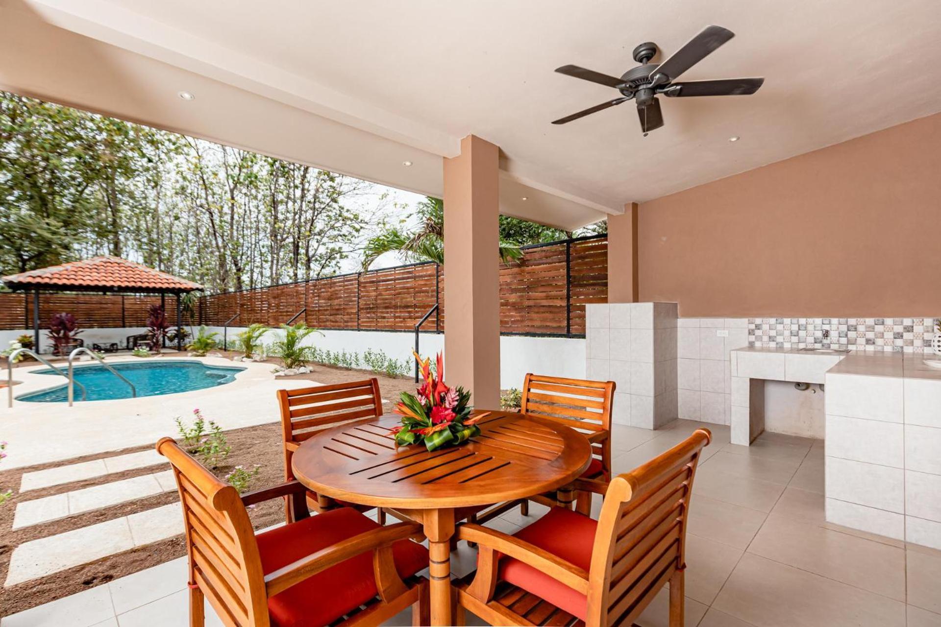 Flamingo Estates 18- 4 Bedroom House With Pool * Brasilito