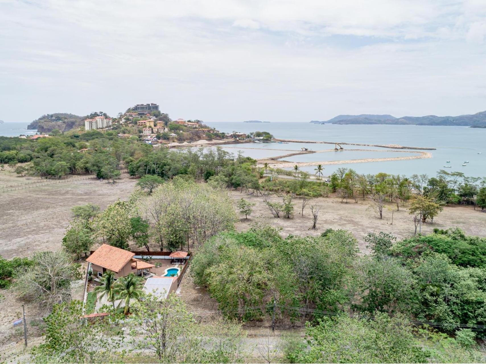 Holiday home Flamingo Estates 18- 4 Bedroom House With Pool