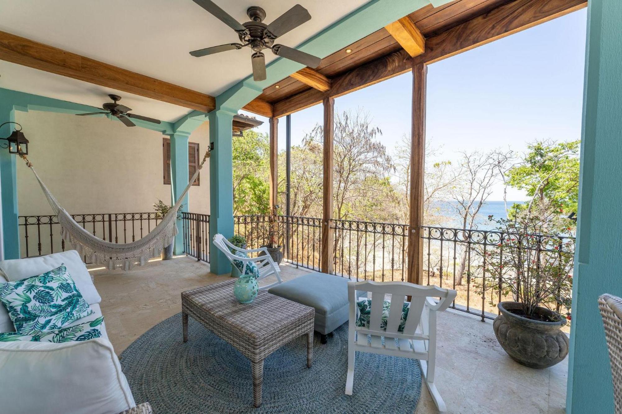 Casa De Suenos- 5 Bedroom At Catalinas Playa Danta