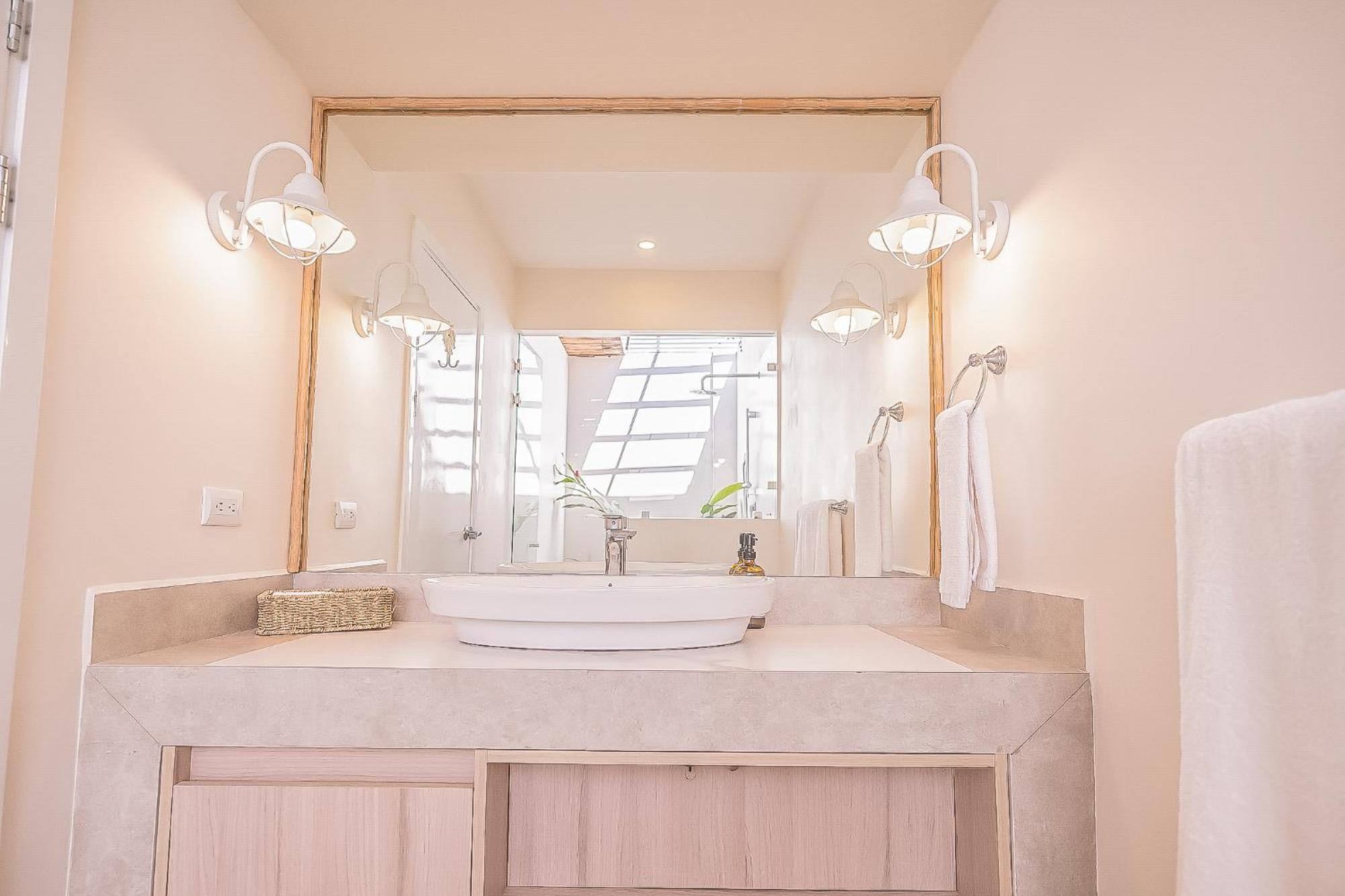 Les Voiles Blanches - Luxury