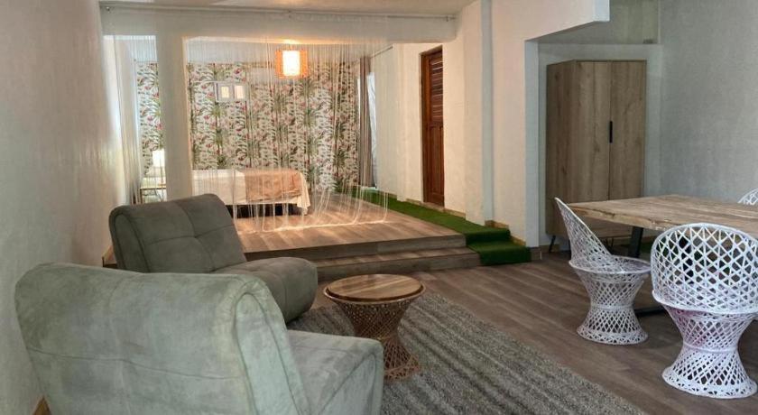 Space One Resort Manuel Antonio