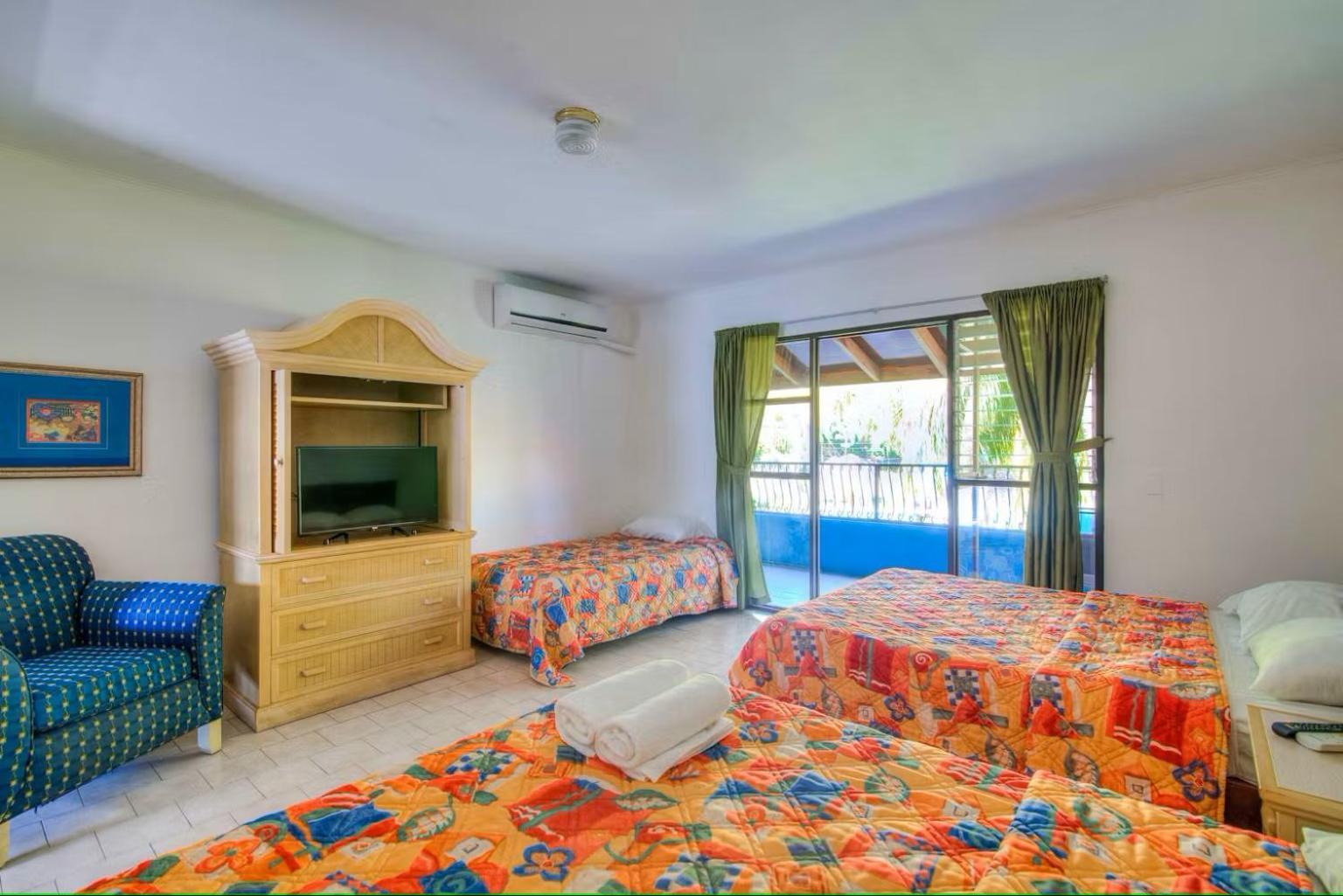 Hotel Break & Cr Surf Camp Jaco