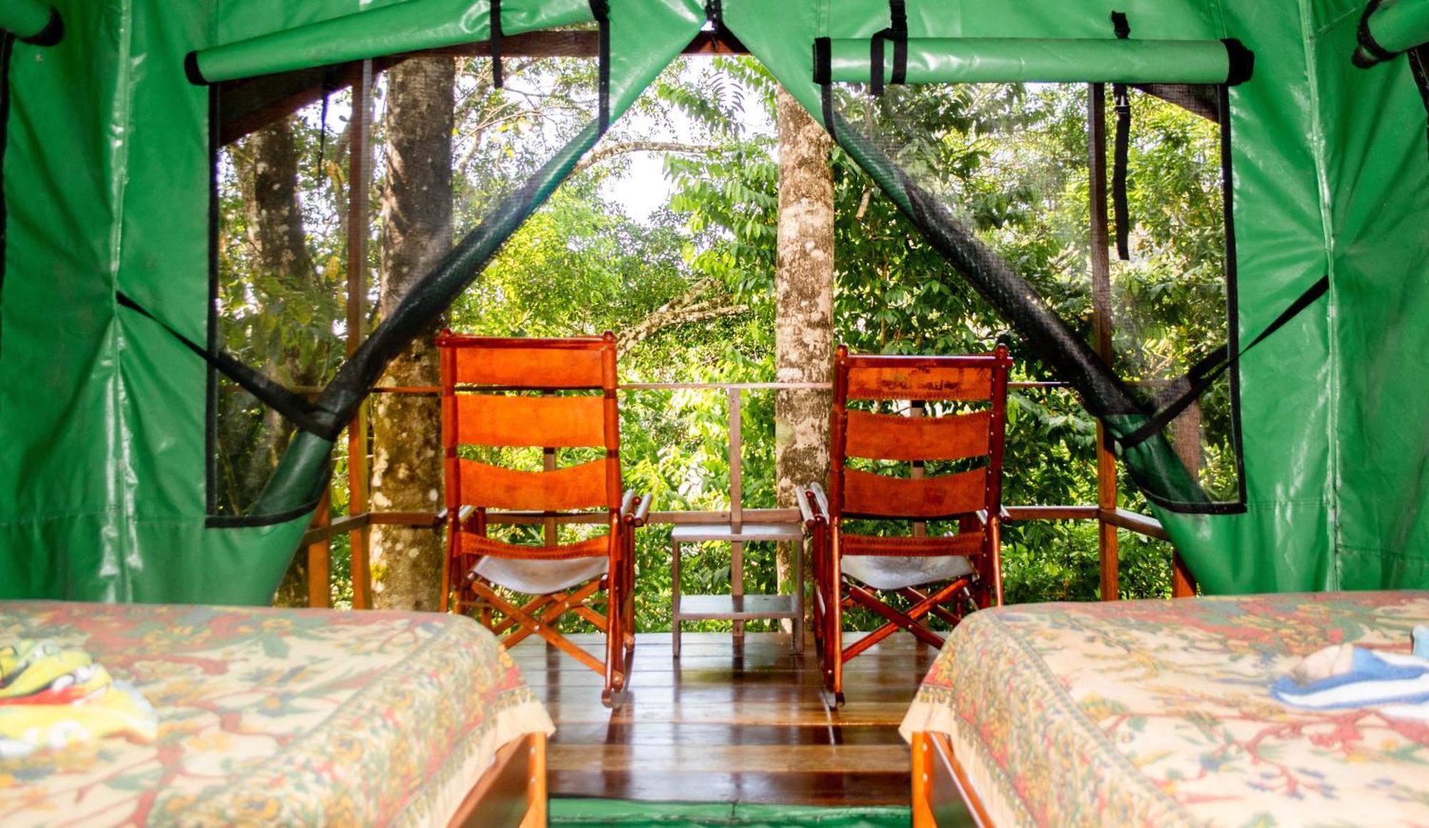 Luna Lodge