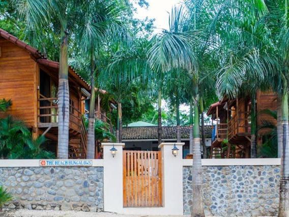 Bed & Breakfast The Beach Bungalows Tamarindo- Adults Only