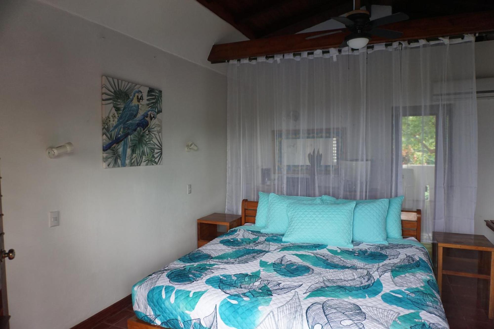 Hotel Planeta Sano 3*
