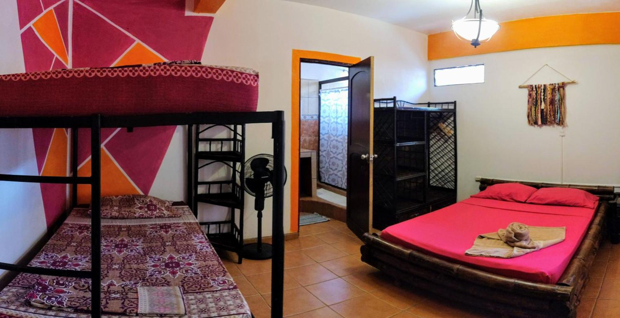 Cool Vibes Hostel *