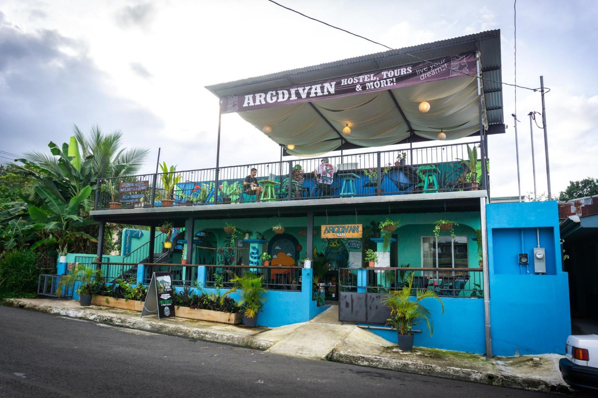 Hostel Argdivan