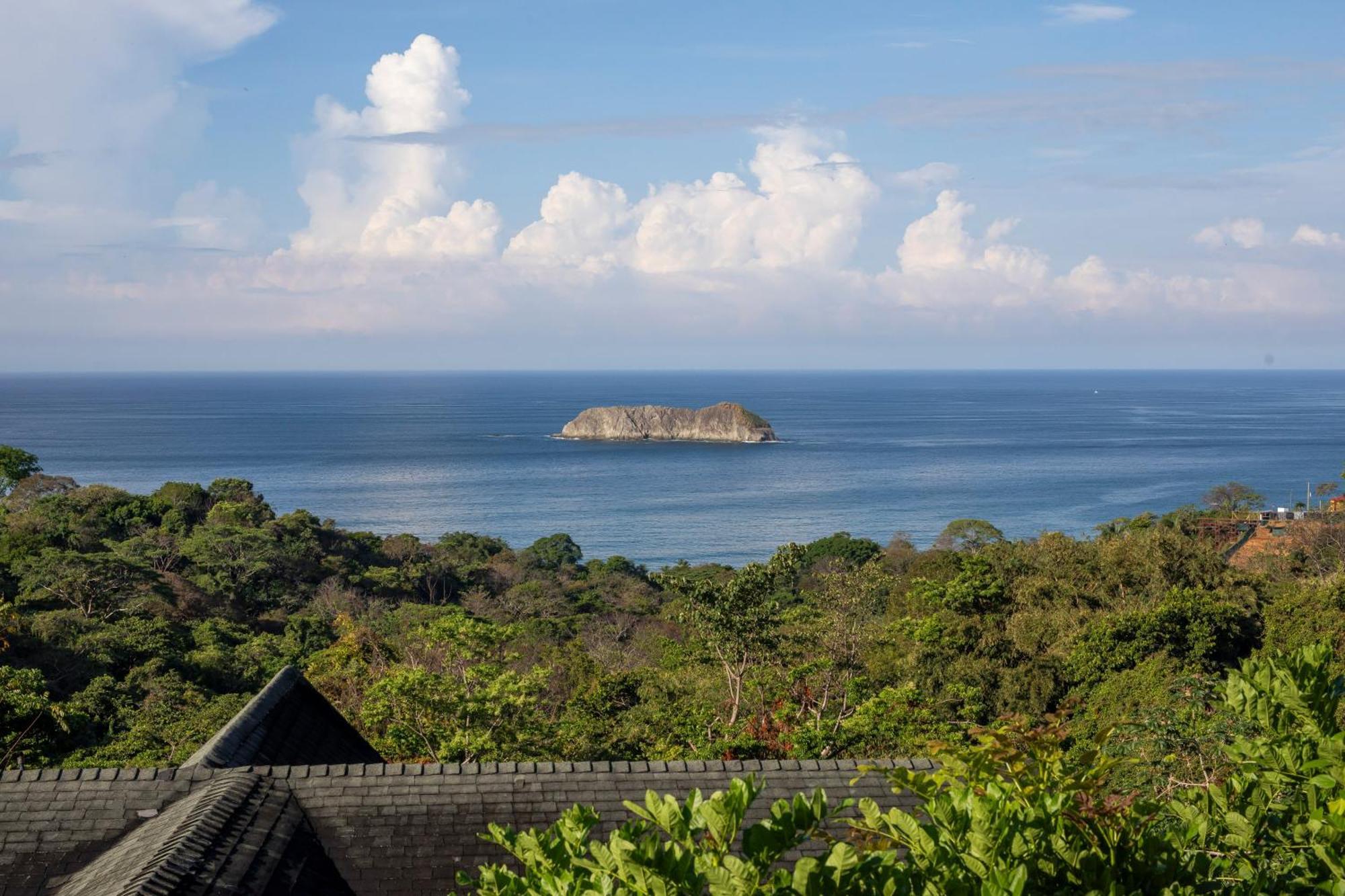 Si Como No & Wildlife Refuge Manuel Antonio
