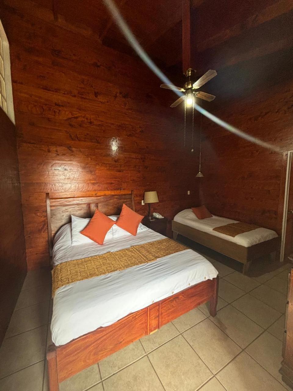 Hotel Bosque 2*