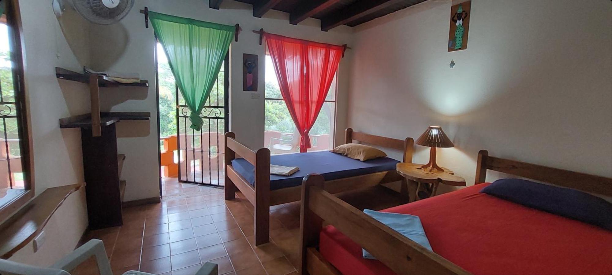 Hotel El Castillo Divertido Paraiso (Guanacaste)