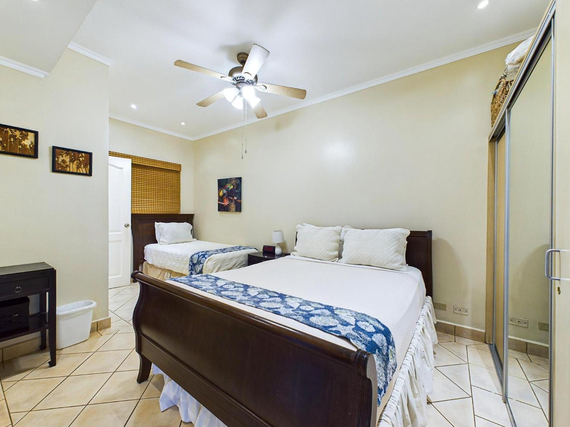 Sunrise 38- Ocean View 2 Bedroom Condo, Steps To The Tamarindo
