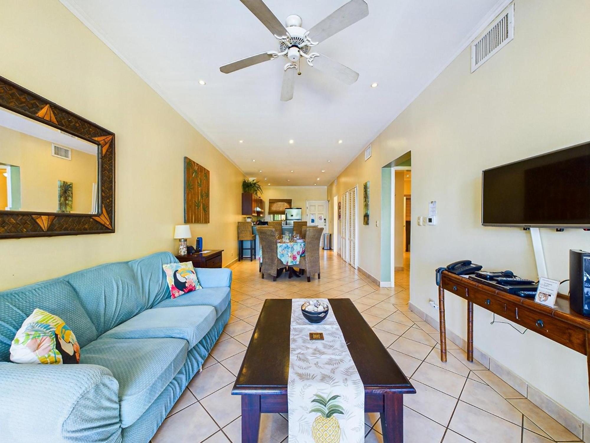 Sunrise 38- Ocean View 2 Bedroom Condo, Steps To The Apartment *