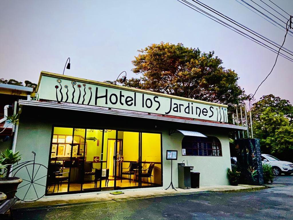 Los Jardines