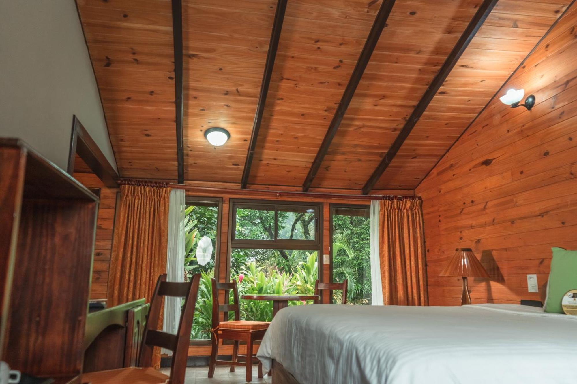 Montana De Fuego All Inclusive Hotel