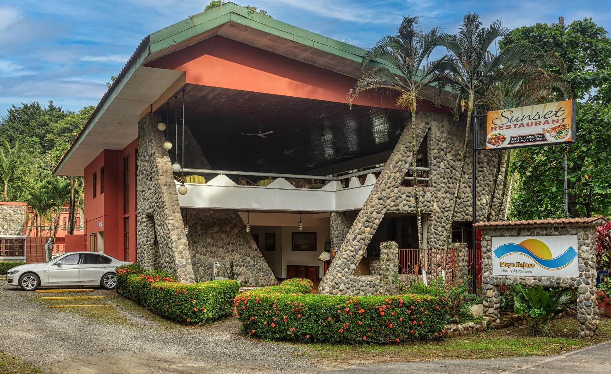 Playa Bejuco Hotel 4*