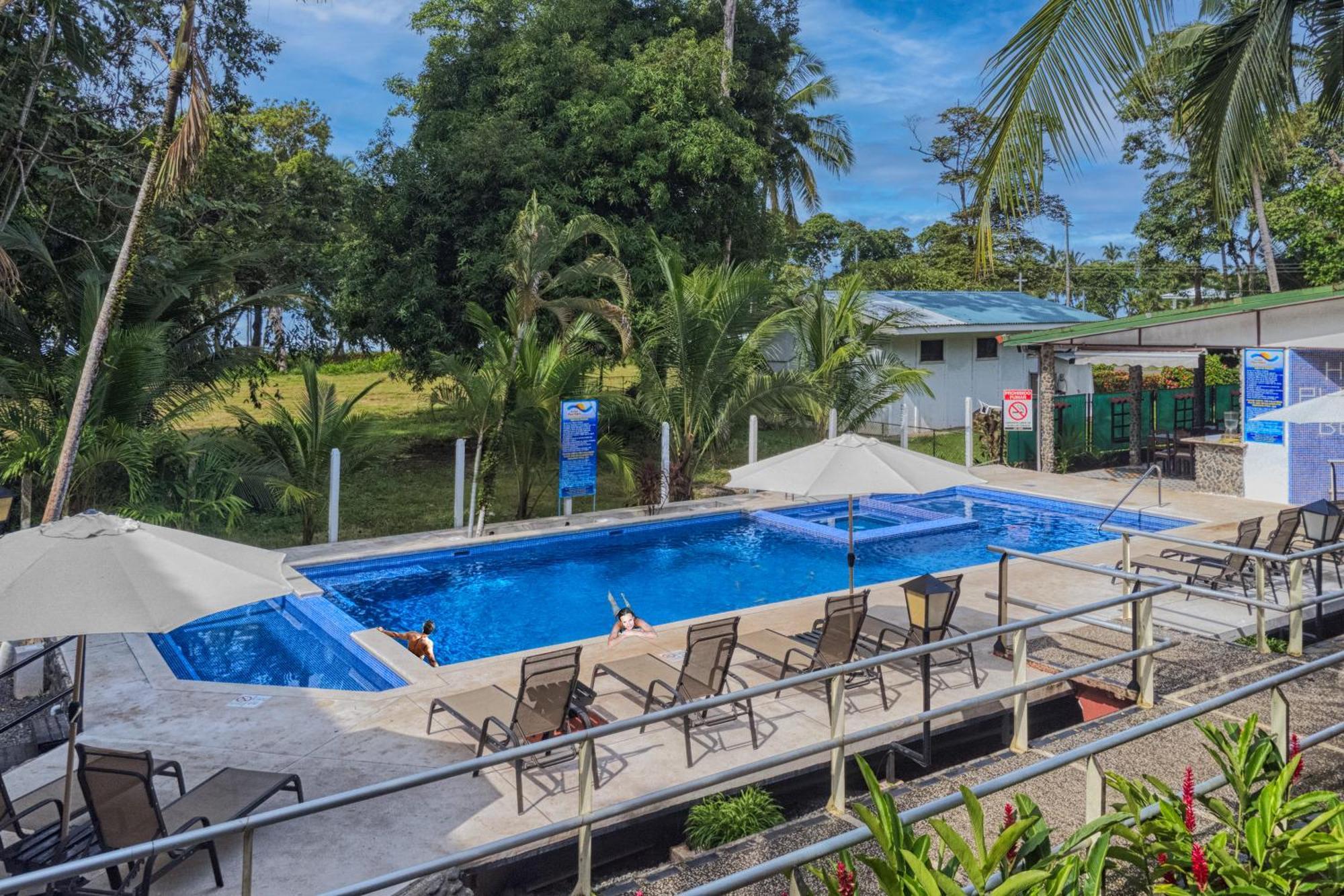 Hotel Playa Bejuco Esterillos Este