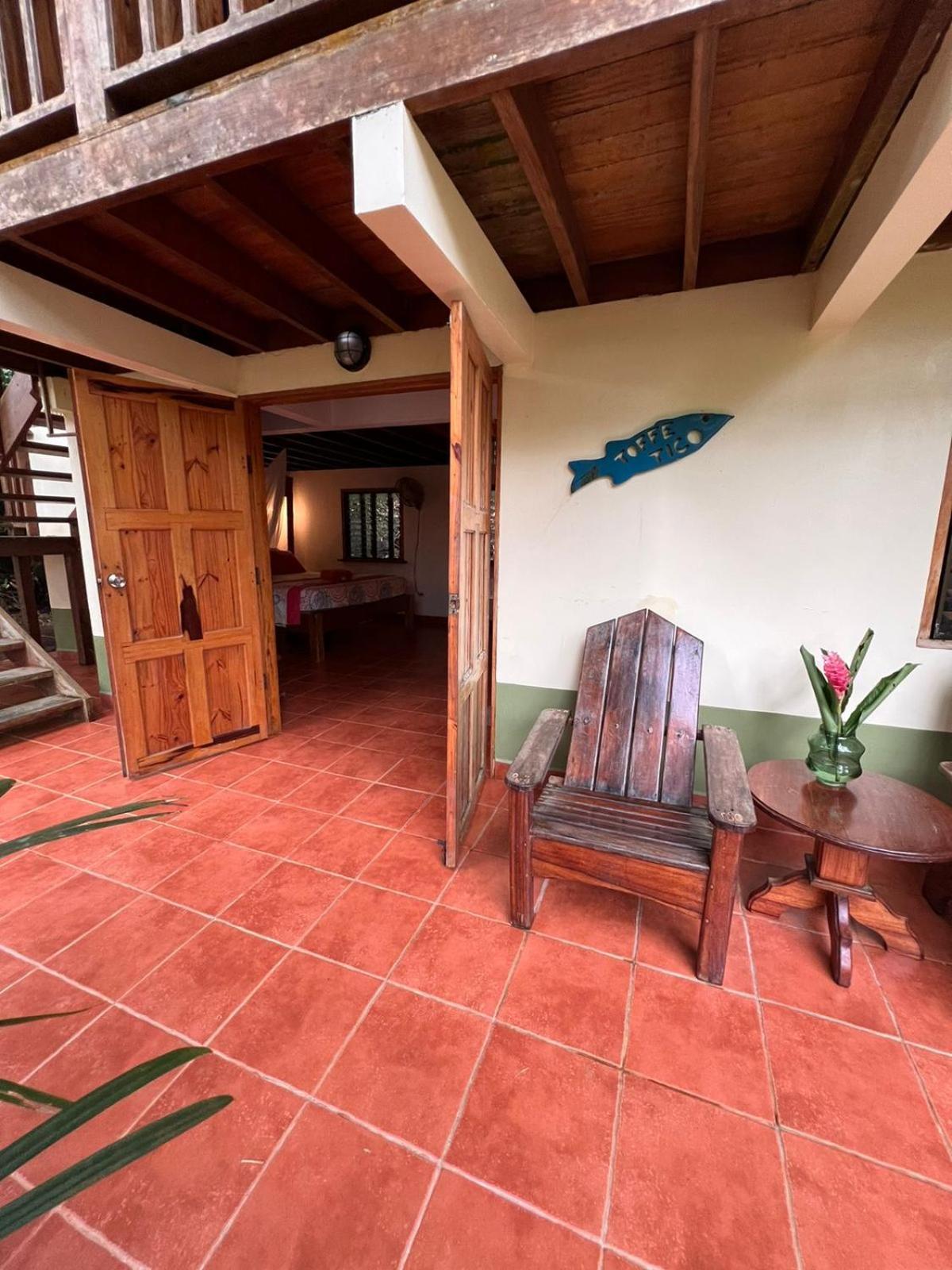 Resort Rancho Burica *