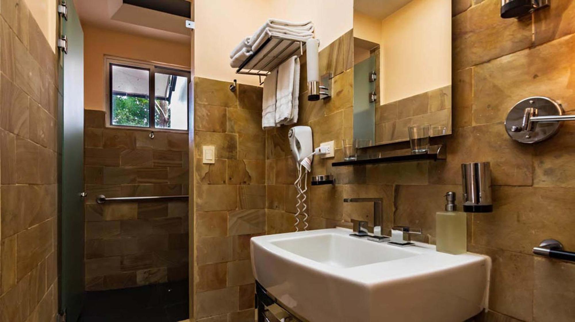 Gaia Collection Hotel