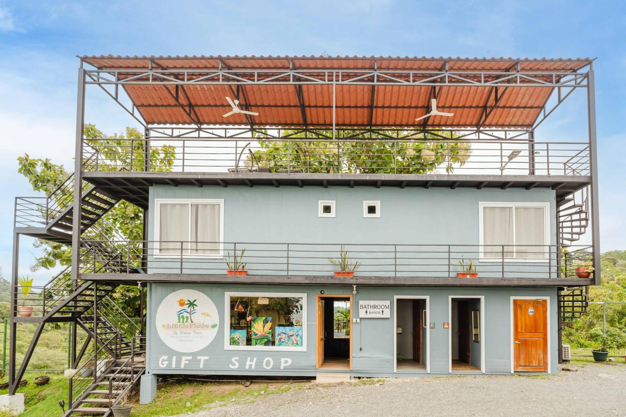 Ronnys Flat Manuel Antonio Quepos