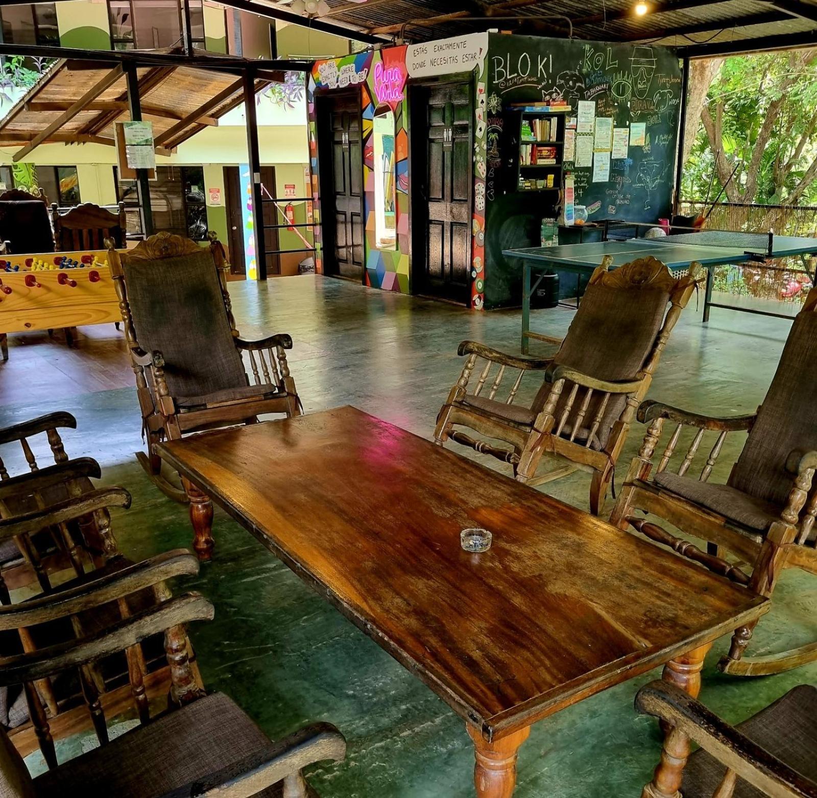 Casa Pura Vida Surf - Costa Rica
