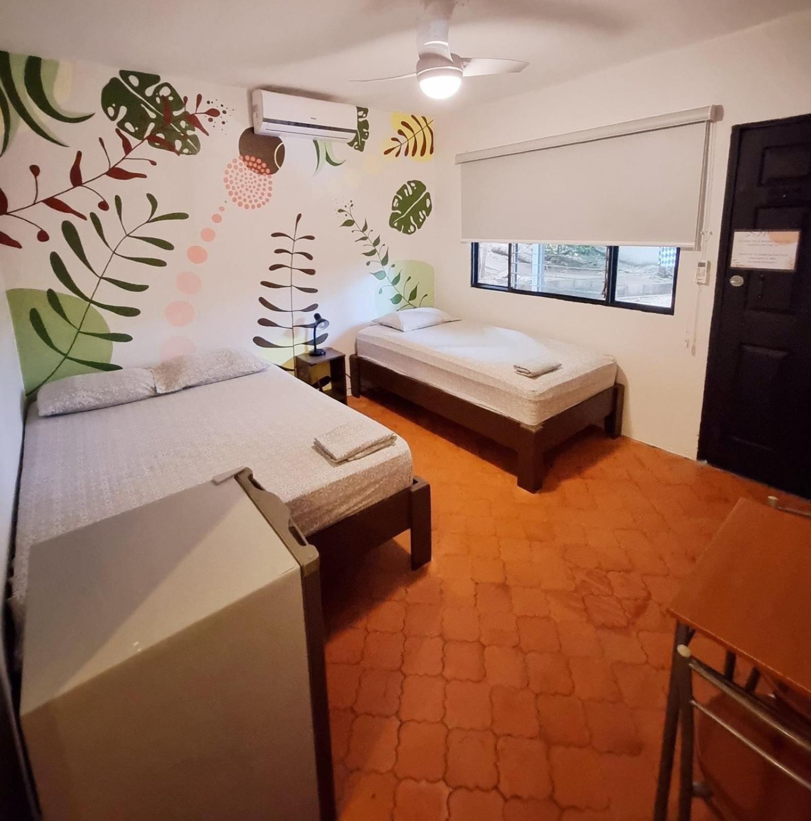 Hostel Casa Pura Vida Surf - Costa Rica *