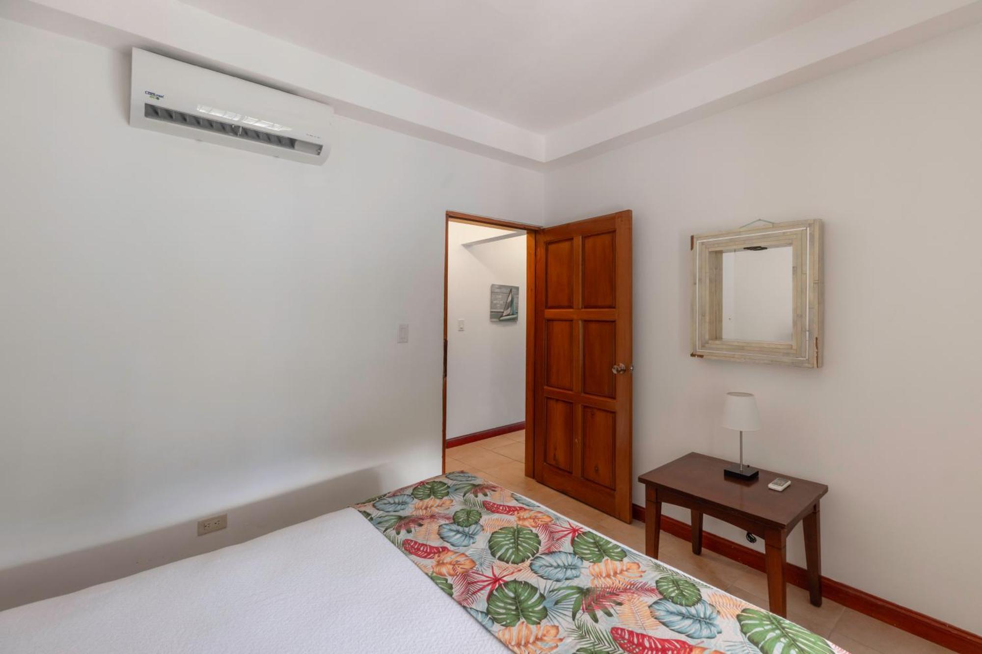 Laguna & Club Hotel 4*