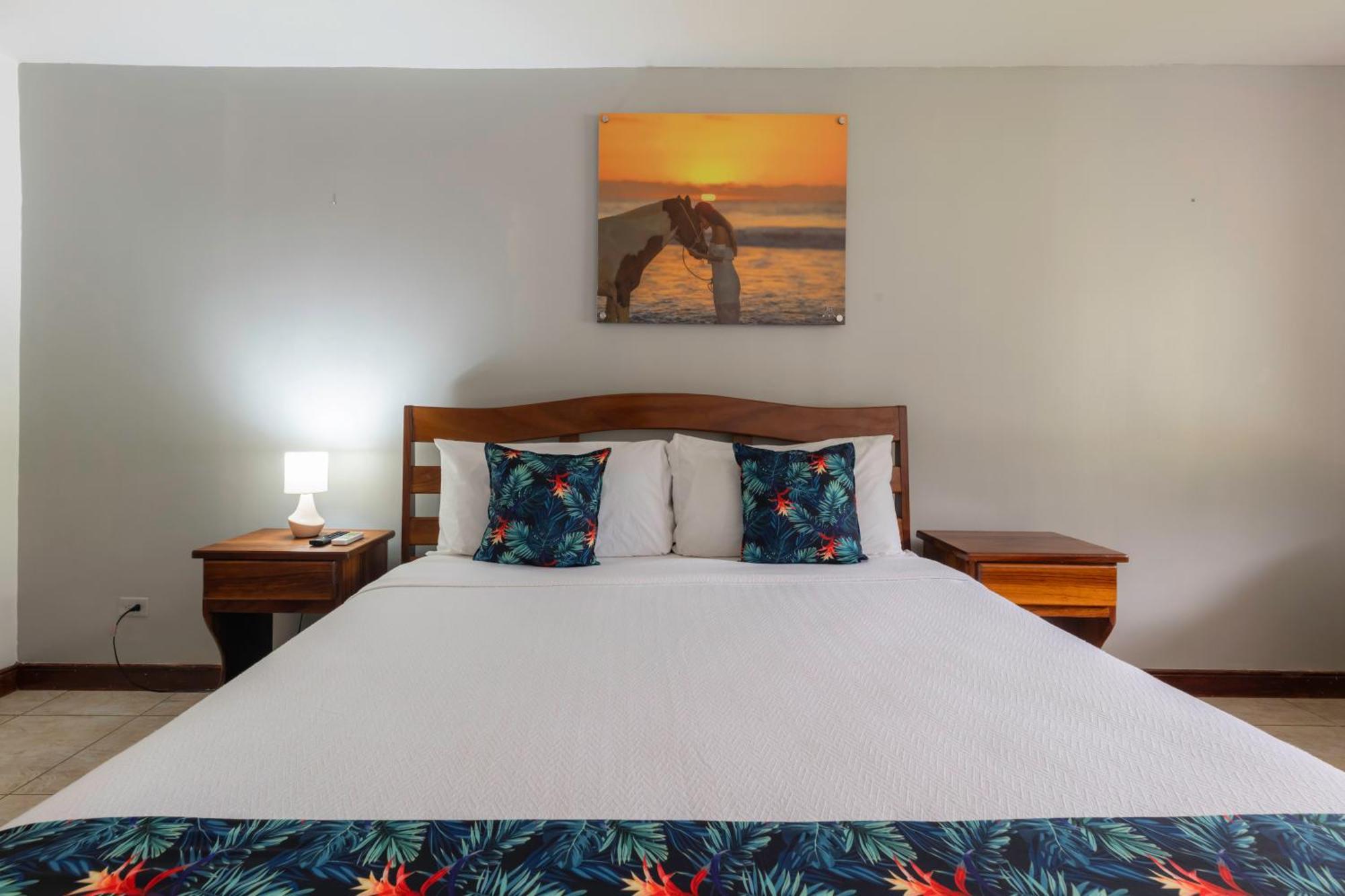 Laguna & Club Hotel Jaco