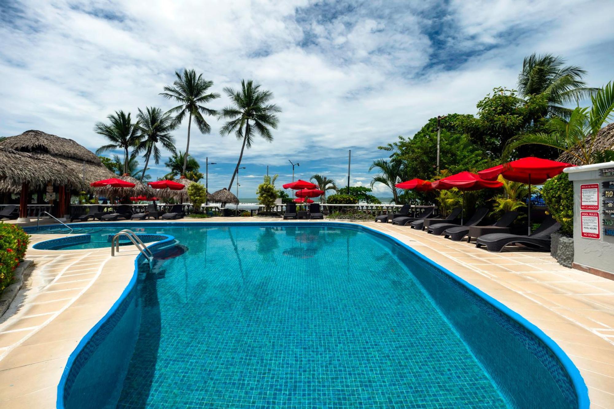 Laguna & Club Hotel