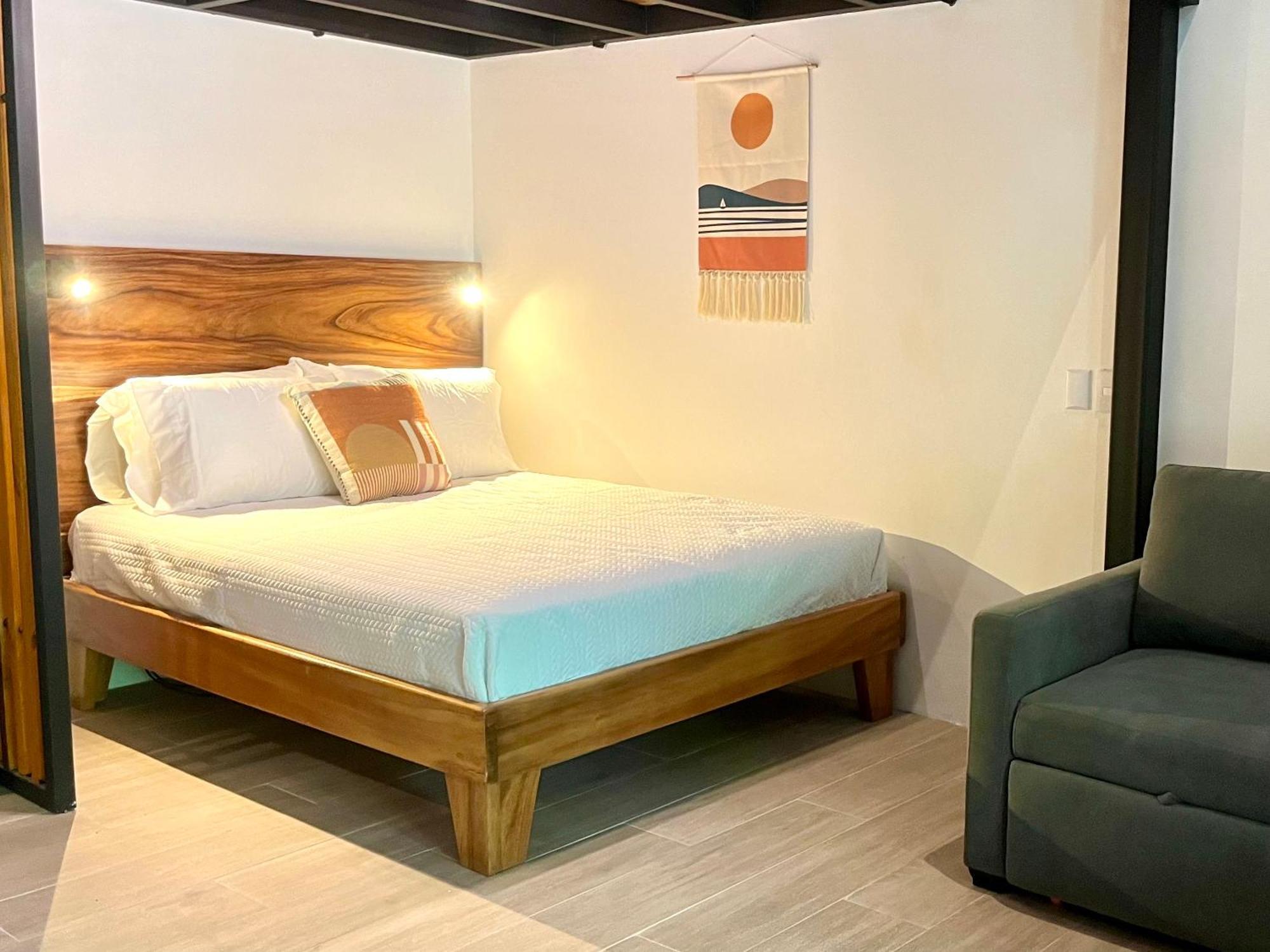 Bed & Breakfast Makanas