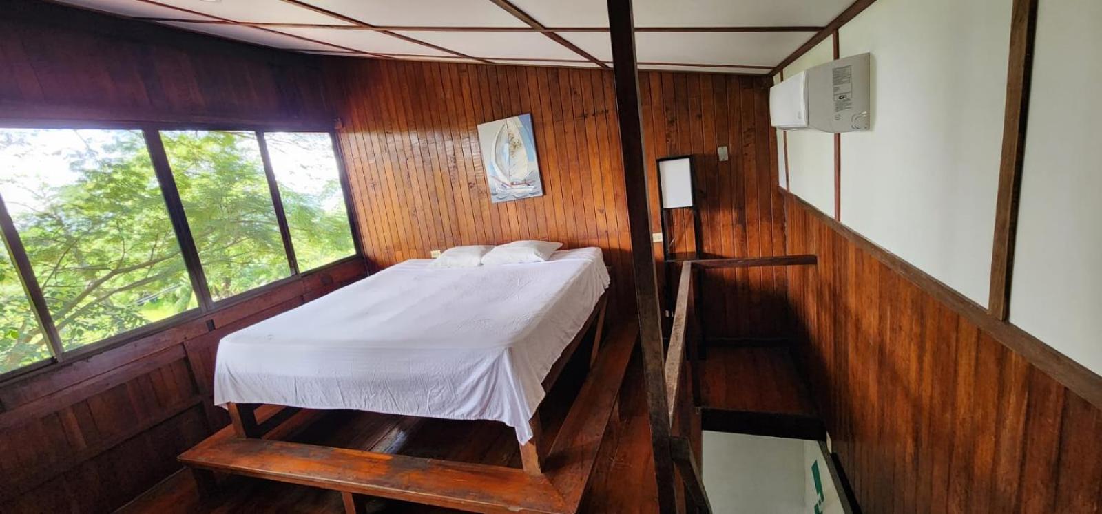 Hostel Plinio Manuel Antonio