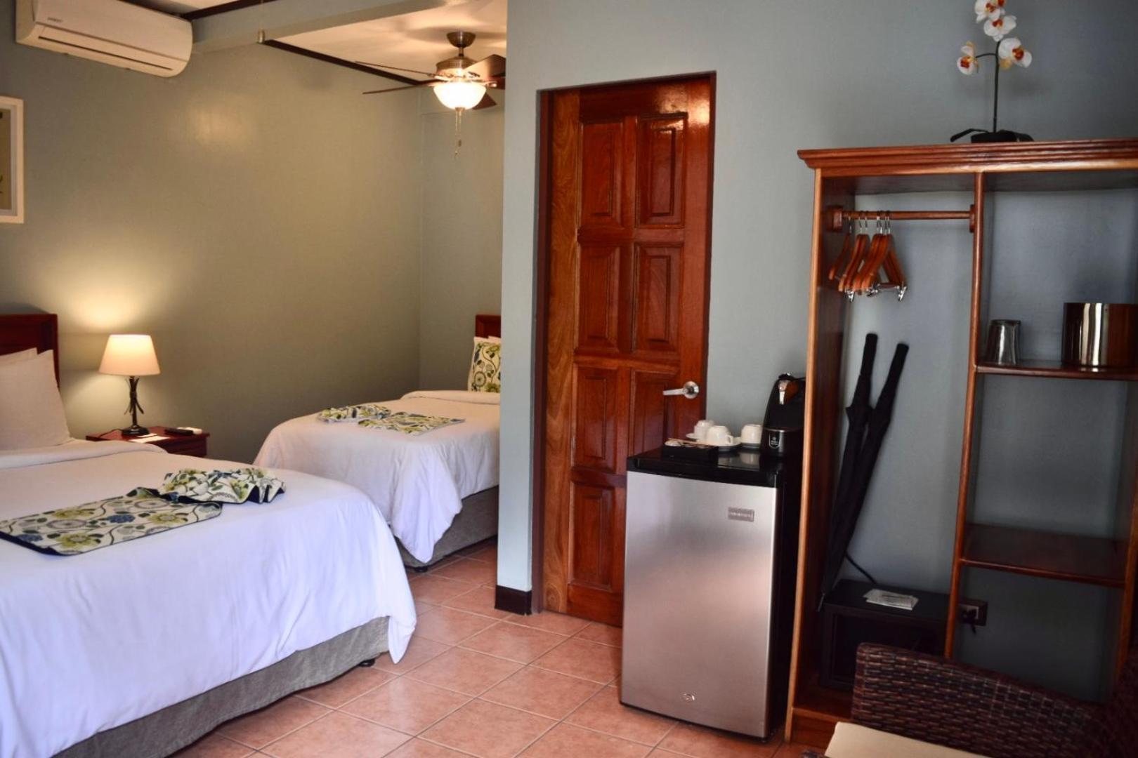 Hotel Playa Espadilla & Gardens