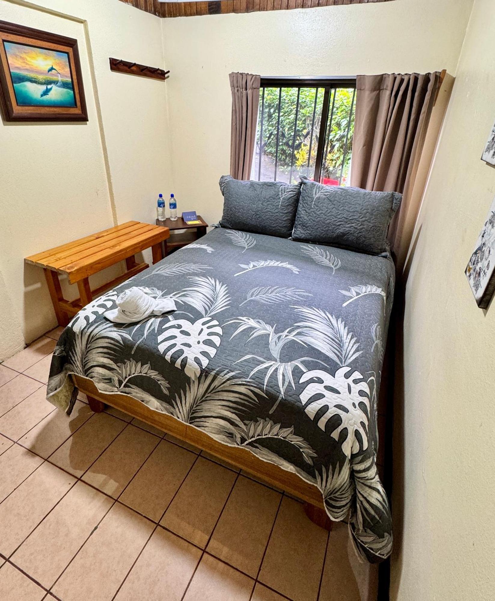 Cabinas El Pueblo B&B Monteverde 2*