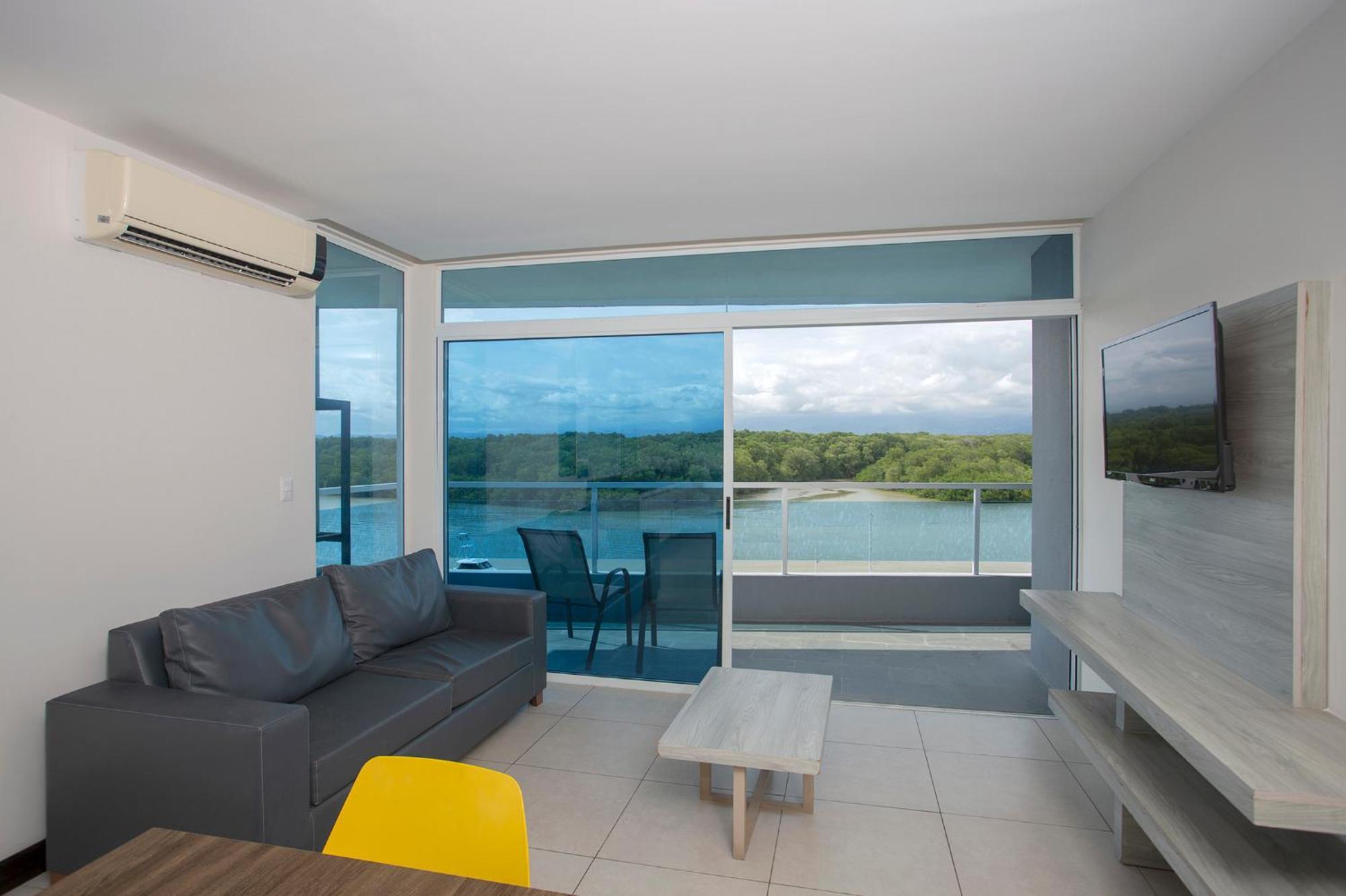Puerto Azul Hotel 4*